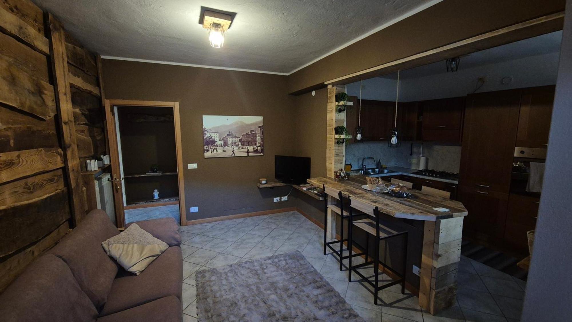 Typical Apartment In Valtellina Sondrio Bagian luar foto